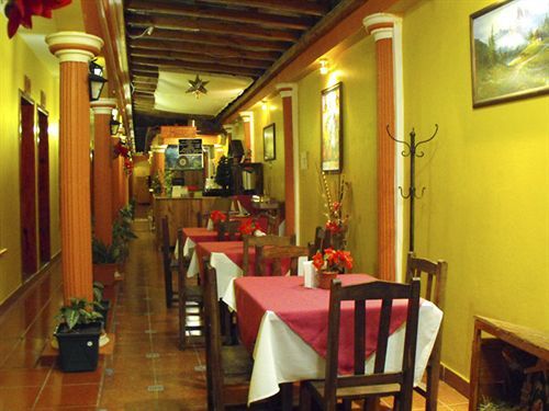 Hotel Arcos Del Carmen San Cristóbal de Las Casas Buitenkant foto