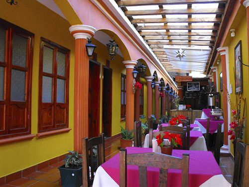 Hotel Arcos Del Carmen San Cristóbal de Las Casas Buitenkant foto